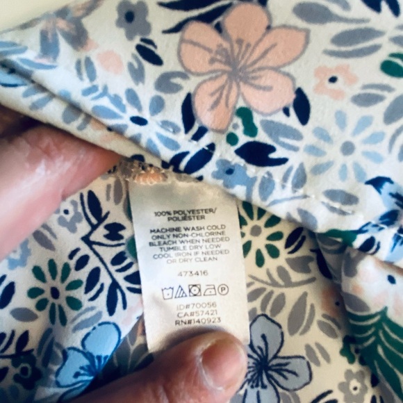 LOFT White and Blue Smocked Cap Sleeve Blouse - Picture 4 of 5